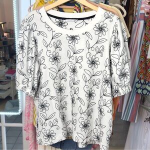 Jane and Delancey Top Plus 1X White w Black Floral Embroidered Boho Shirt Tunic